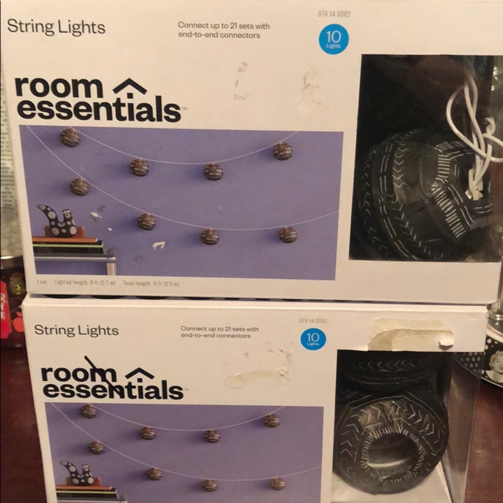 2 boxes of string lights